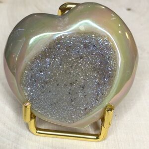 Aura Sugary Agate Heart with Dendrites